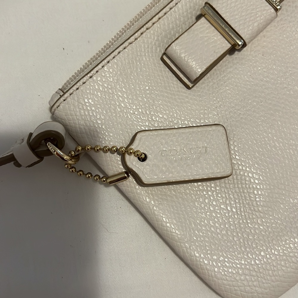 Coach Wristlet - Picture 3 of 3